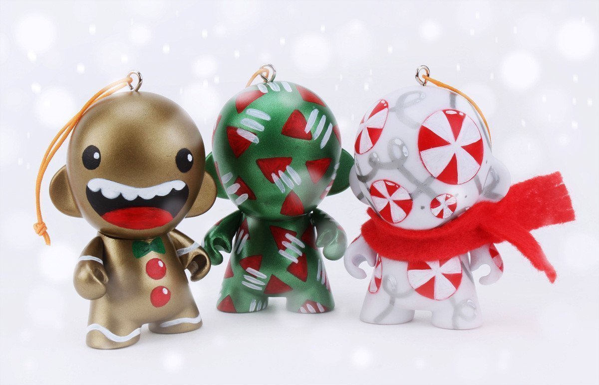 Promo Image for Munny Ornament Paint-a-Long Class