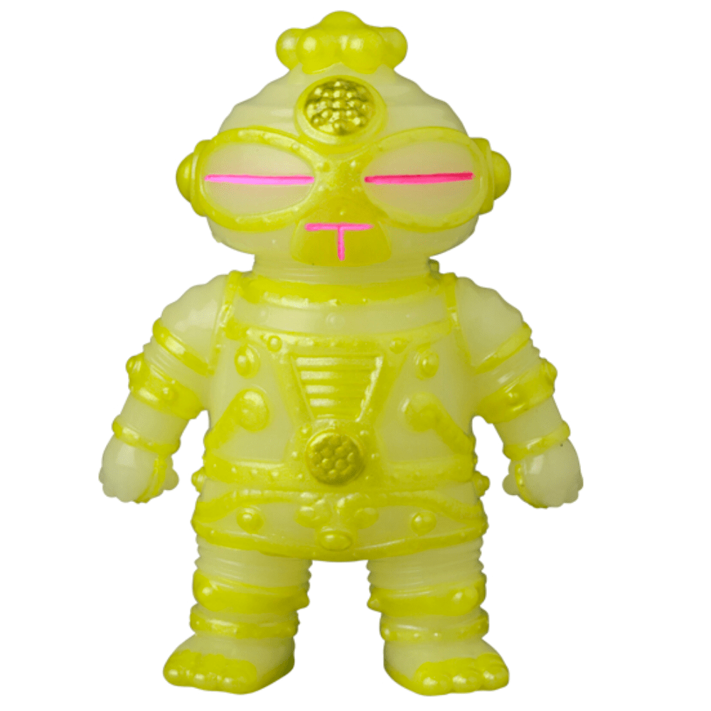 The VAG 40 — Tomodachi Zero Machine by Medicom (JP) is a Japanese vinyl toy robot featuring pink eyes and intricate designs, embodying the playful spirit of gachapon figures.