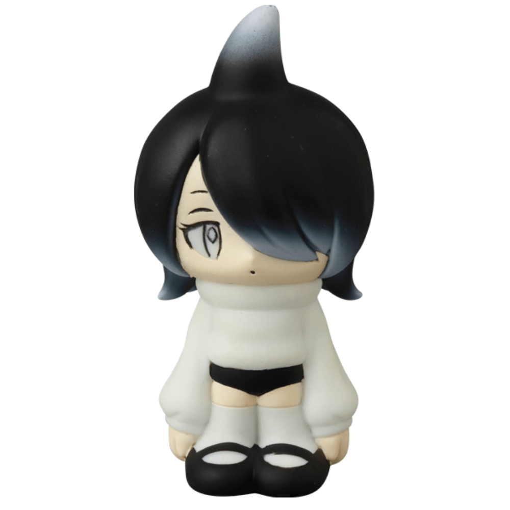 VAG 43 — Kae Chan V3 by Medicom (JP) is a small Japanese vinyl toy with a bold black and white hairstyle, asymmetrical bangs, white oversized sweater, and black shorts—ideal for gachapon or Vinyl Artist Gacha collectors.