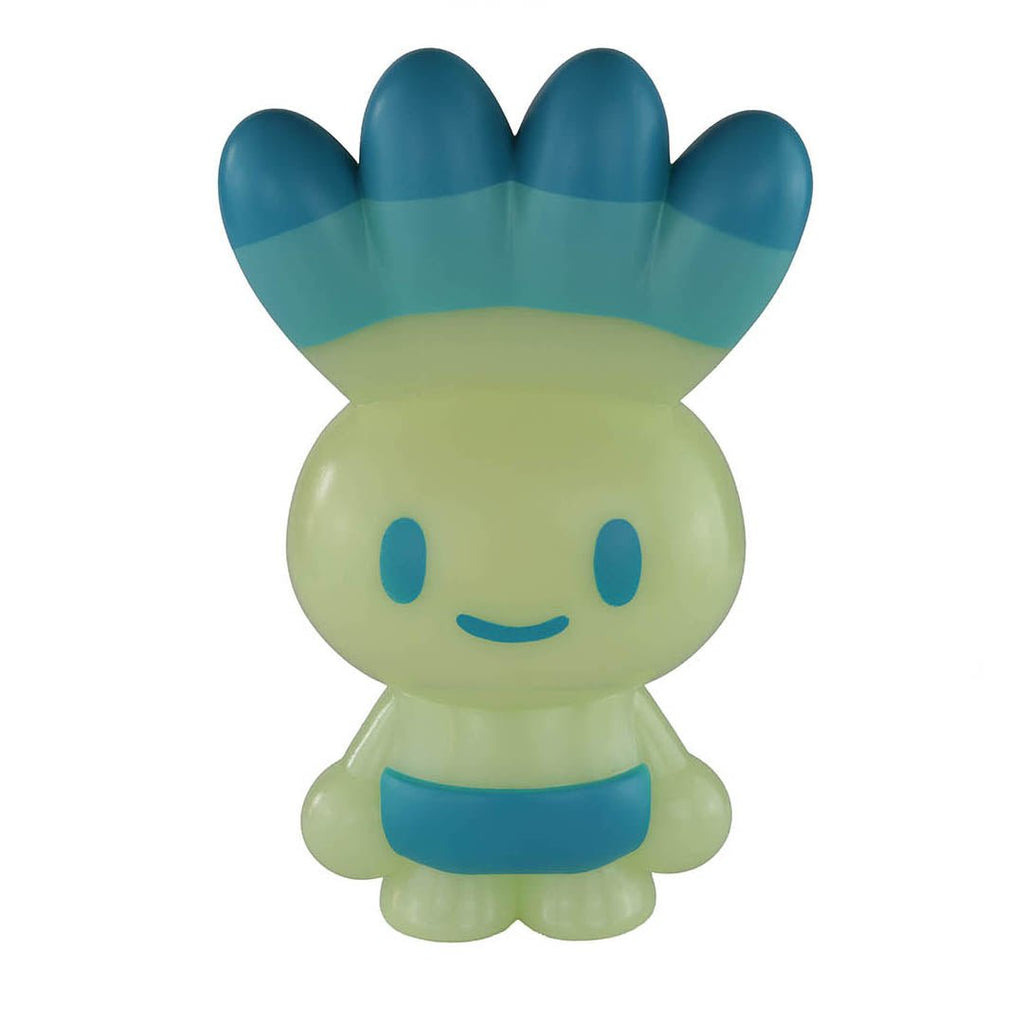 Hakusai-kun — Glow by Fewmany (JP): A cheerful, cartoon plant figurine with a light green body, blue oval eyes and mouth, blue belt, and blue & teal striped crown-like hair inspired by Japanese designer Hakusai-kun.