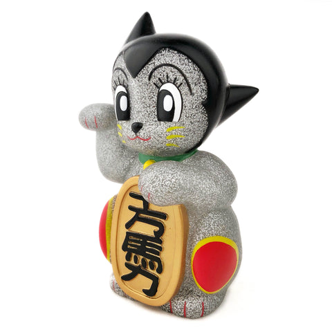 A figurine of a Maneki-Astro Lucky Cat holding a sign in Chinese by DoomCo Designs.