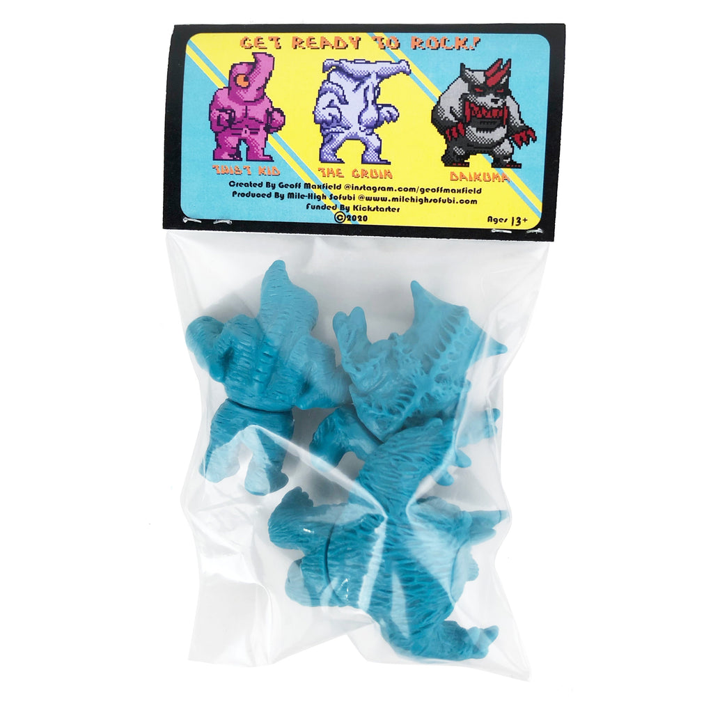 A pack of Neo-Fighters X Rotofugi 312 Edition in a bag from Geoff Maxfield (US), ready for a wrestling tournament.