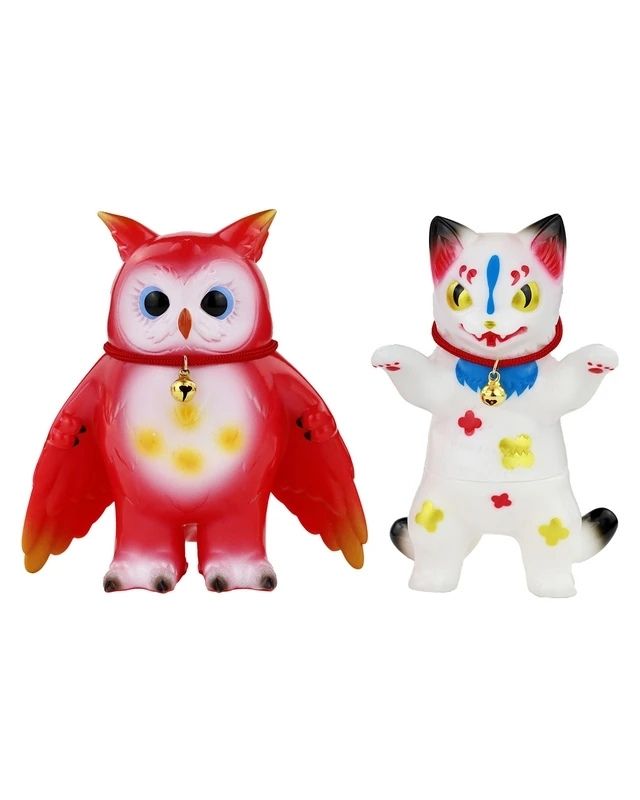 Two vibrant vinyl figures from the Konatsuya 2026 Happy Set by Konatsuya: a red owl with a bell collar and a multicolored white Negora cat, both upright. Ideal collectibles for fans and perfect for the Year of the Horse!.