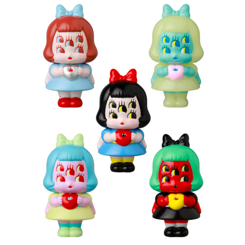 Five colorful VAG 43 — MEMI figures by Medicom (JP), featuring large eyes, bows on their heads, and holding small items, are arranged together on a white background.