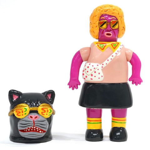 A colorful figurine with pink skin, short orange hair, and sunglasses stands beside a black cat head with matching sunglasses. The product is called About Animals Koara Obasan — Panther 1st Version by Paradise Toy (TW).