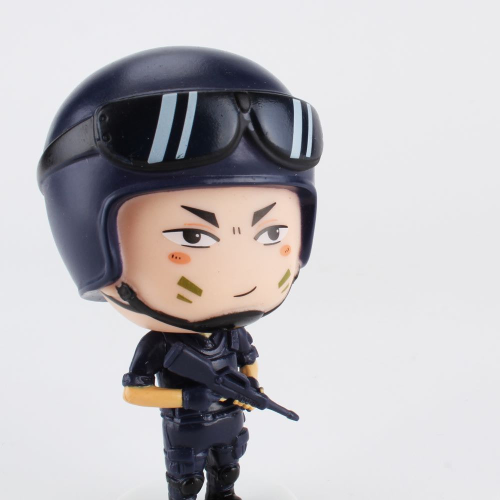 A Best Happy Police Friends - Swat Team Officer Xu figure from ExWorks/SII (CN) is holding a gun.