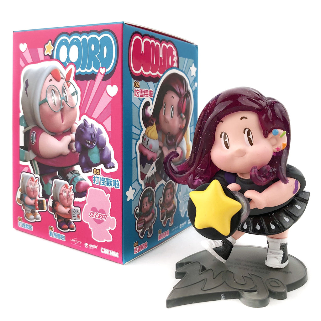A figure of a girl holding a star in front of a box, inspired by Chinese artist Wujo, from the Miro & Wujo Blind Box by LAM Toys (CN).