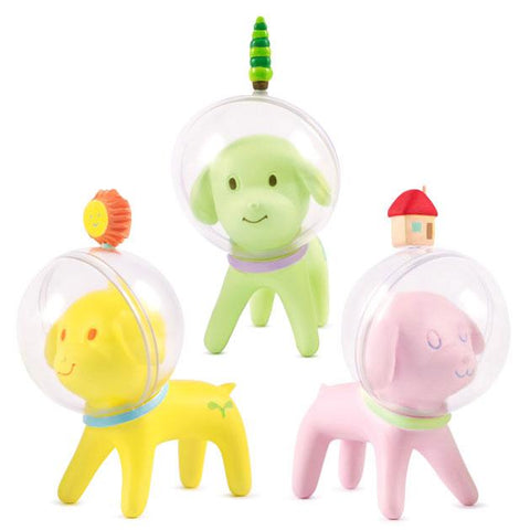 Three Puppy Tang from the Little Forest Pre-Order series housed in a planet-shaped AICHIAILE dwelling.